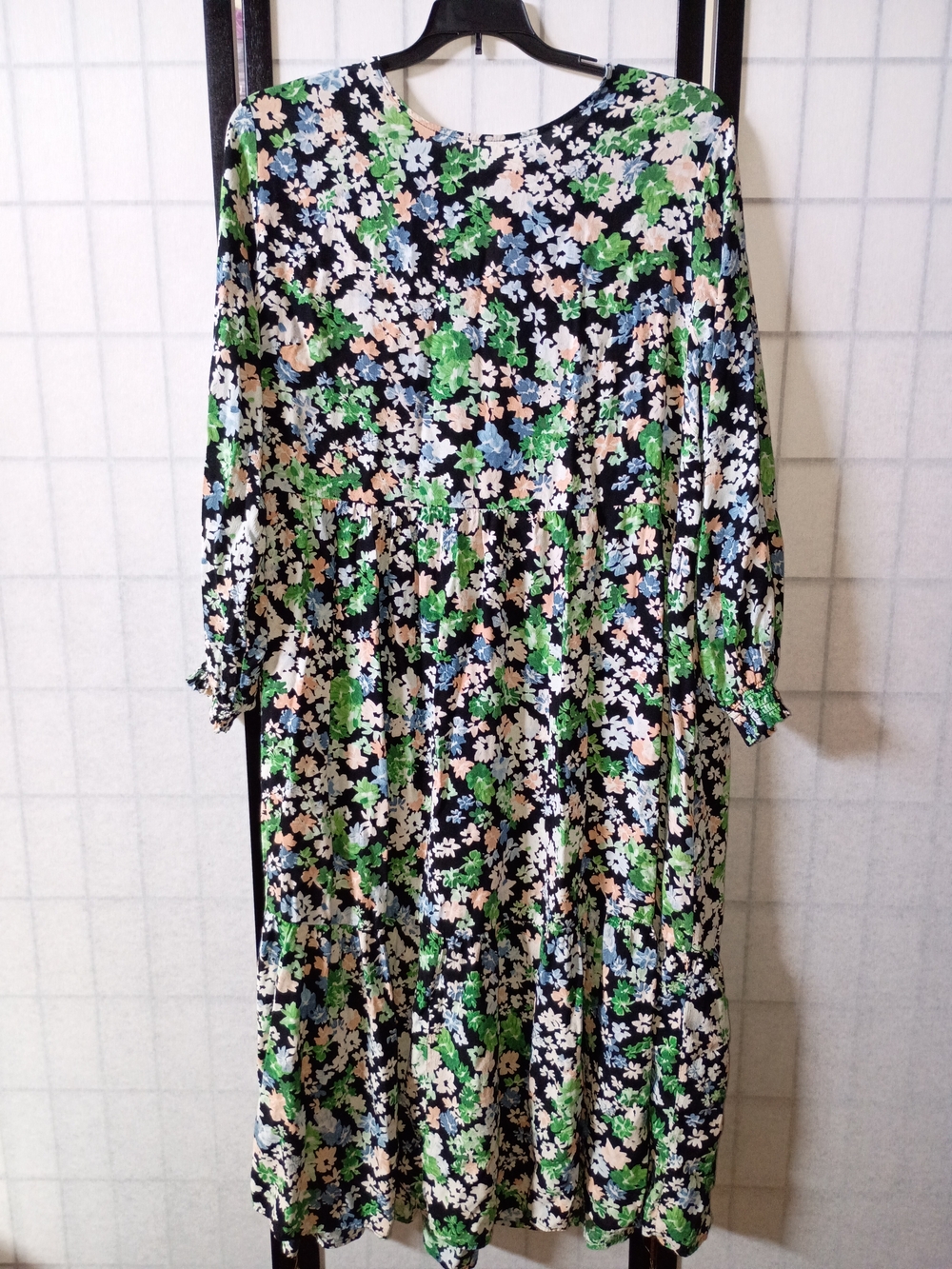 H&M Floral Tiered Long Sleeve Dress - Green Multi